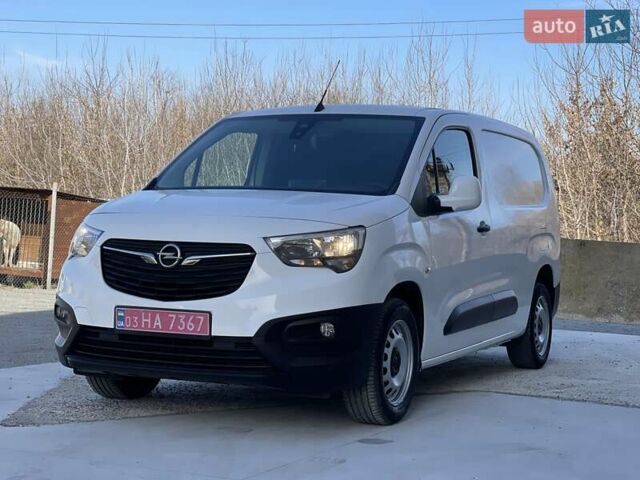Білий Опель Combo Cargo, об'ємом двигуна 1.5 л та пробігом 146 тис. км за 12500 $, фото 11 на Automoto.ua
