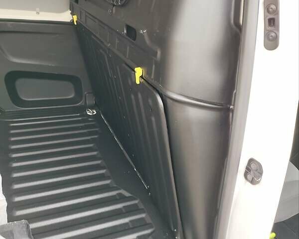Білий Опель Combo Cargo, об'ємом двигуна 1.5 л та пробігом 188 тис. км за 11600 $, фото 11 на Automoto.ua