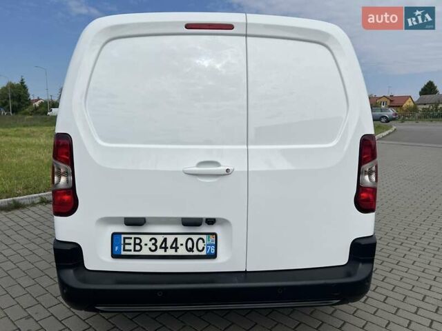 Белый Опель Combo Cargo, объемом двигателя 1.5 л и пробегом 189 тыс. км за 13999 $, фото 7 на Automoto.ua