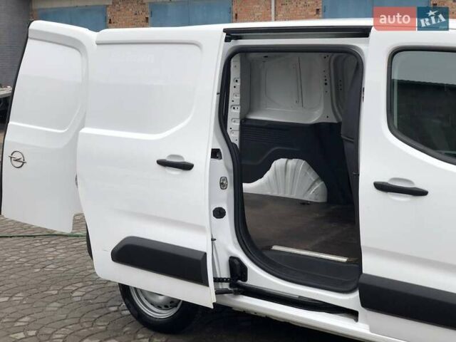 Білий Опель Combo Cargo, об'ємом двигуна 1.5 л та пробігом 126 тис. км за 13000 $, фото 8 на Automoto.ua
