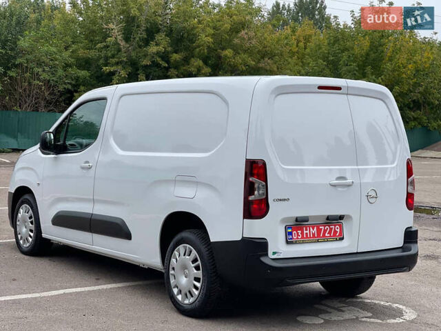 Белый Опель Combo Cargo, объемом двигателя 1.5 л и пробегом 230 тыс. км за 11800 $, фото 12 на Automoto.ua