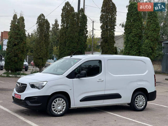 Белый Опель Combo Cargo, объемом двигателя 1.5 л и пробегом 230 тыс. км за 11800 $, фото 15 на Automoto.ua