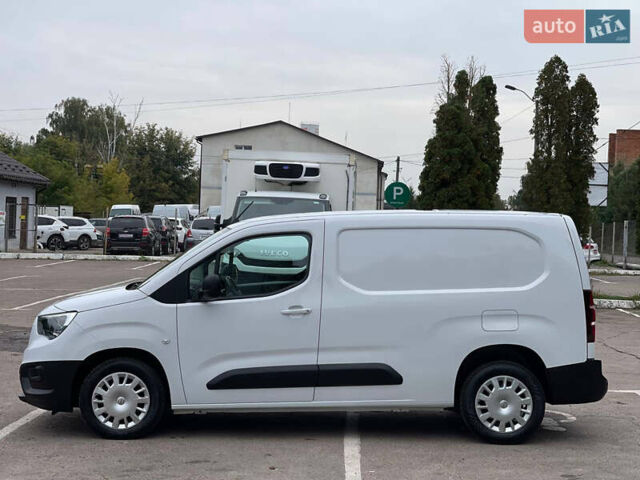 Белый Опель Combo Cargo, объемом двигателя 1.5 л и пробегом 230 тыс. км за 11800 $, фото 14 на Automoto.ua