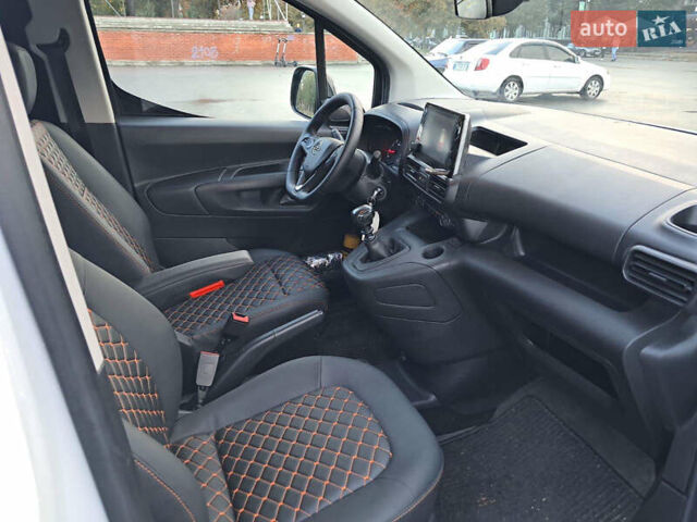 Опель Combo Cargo 2022 в Гадяче на Automoto.ua Белый Опель Combo Cargo, объемом двигателя 1.5 л и пробегом 120 тыс. км за 15750 $, фото 18 на Automoto.ua