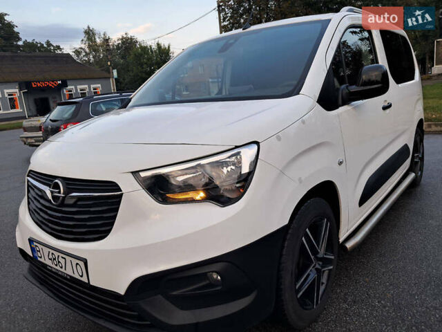 Опель Combo Cargo 2022 в Гадяче на Automoto.ua Белый Опель Combo Cargo, объемом двигателя 1.5 л и пробегом 120 тыс. км за 15750 $, фото 1 на Automoto.ua