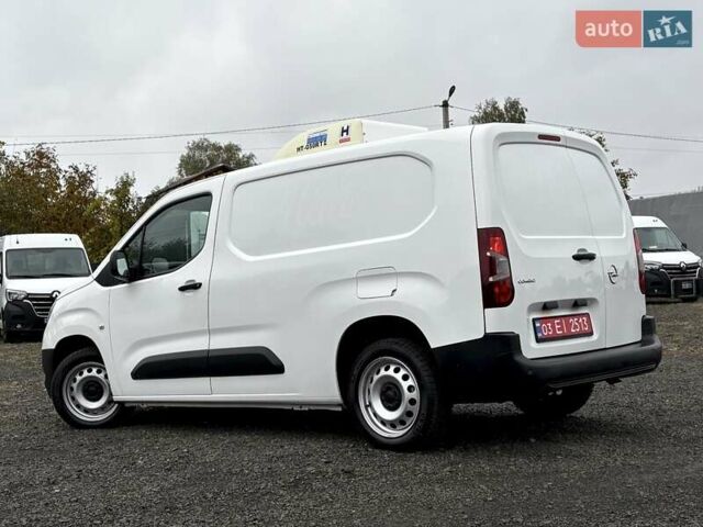 Белый Опель Combo Cargo, объемом двигателя 1.5 л и пробегом 96 тыс. км за 21500 $, фото 10 на Automoto.ua