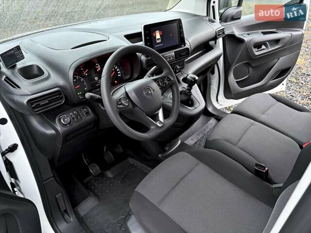 Опель Combo Cargo 2022 в Ковель на Automoto.ua Белый Опель Combo Cargo, объемом двигателя 1.5 л и пробегом 96 тыс. км за 21500 $, фото 44 на Automoto.ua