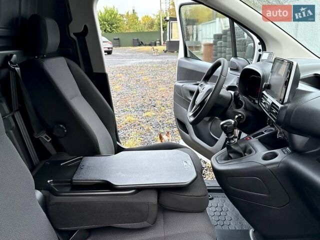 Опель Combo Cargo 2022 в Ковель на Automoto.ua Белый Опель Combo Cargo, объемом двигателя 1.5 л и пробегом 96 тыс. км за 21500 $, фото 30 на Automoto.ua