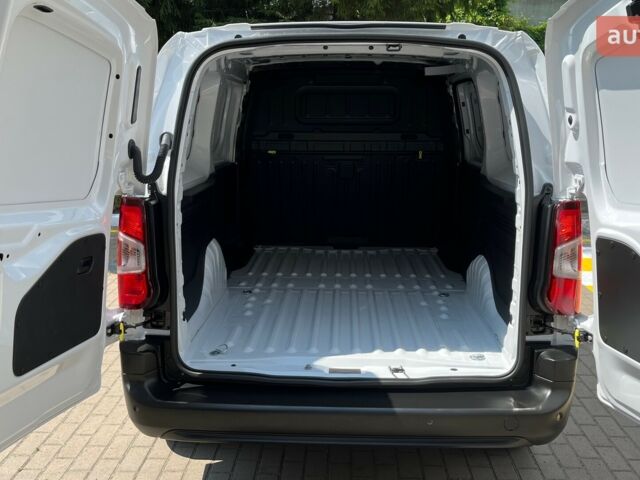 купить новое авто Опель Combo Cargo 2025 года от официального дилера OPEL VIPOS Опель фото