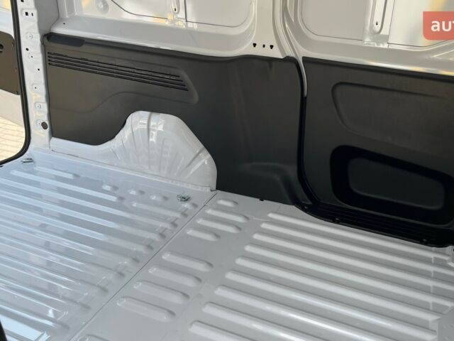 купить новое авто Опель Combo Cargo 2025 года от официального дилера OPEL VIPOS Опель фото