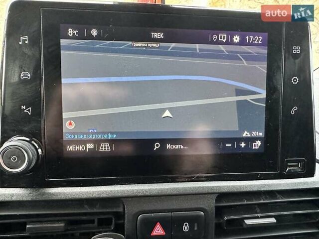 Серый Опель Combo Cargo, объемом двигателя 1.5 л и пробегом 300 тыс. км за 12500 $, фото 34 на Automoto.ua