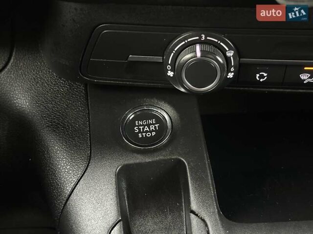 Серый Опель Combo Cargo, объемом двигателя 1.5 л и пробегом 300 тыс. км за 12500 $, фото 38 на Automoto.ua