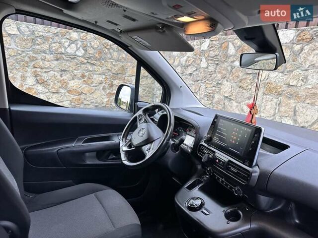 Серый Опель Combo Cargo, объемом двигателя 1.5 л и пробегом 300 тыс. км за 12500 $, фото 16 на Automoto.ua