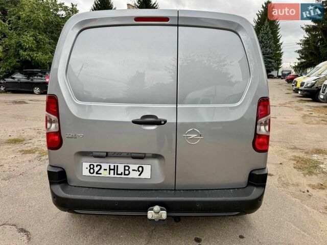 Сірий Опель Combo Cargo, об'ємом двигуна 1.5 л та пробігом 162 тис. км за 12999 $, фото 3 на Automoto.ua