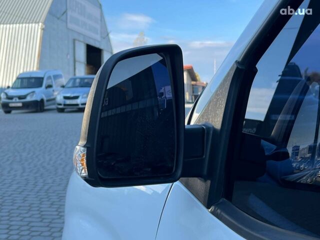 Опель Combo Life 2013 в Львове на Automoto.ua Белый Опель Combo Life, объемом двигателя 1.3 л и пробегом 242 тыс. км за 7990 $, фото 13 на Automoto.ua