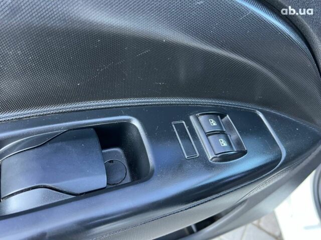 Опель Combo Life 2013 в Львове на Automoto.ua Белый Опель Combo Life, объемом двигателя 1.3 л и пробегом 242 тыс. км за 7990 $, фото 15 на Automoto.ua