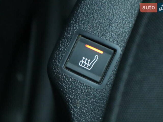 Білий Опель Combo Life, об'ємом двигуна 1.56 л та пробігом 106 тис. км за 18700 $, фото 26 на Automoto.ua