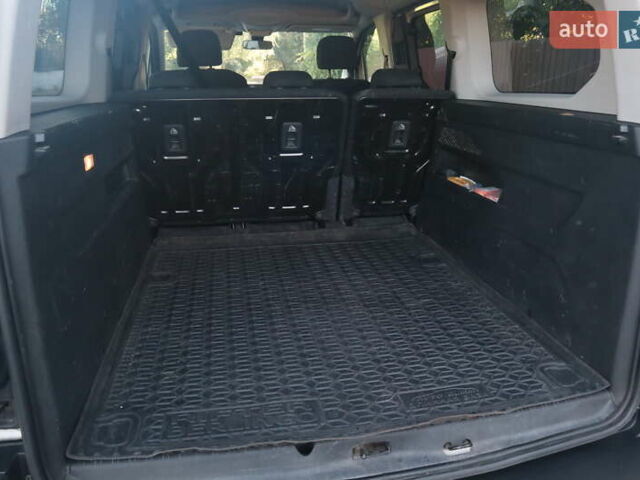 Білий Опель Combo Life, об'ємом двигуна 1.56 л та пробігом 106 тис. км за 18700 $, фото 32 на Automoto.ua