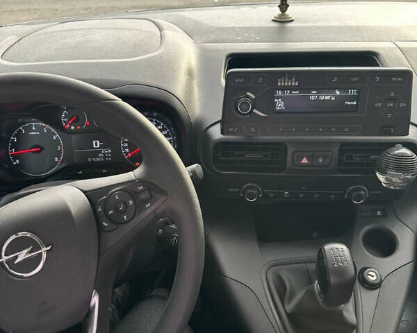 Білий Опель Combo Life, об'ємом двигуна 1.5 л та пробігом 17 тис. км за 18490 $, фото 7 на Automoto.ua