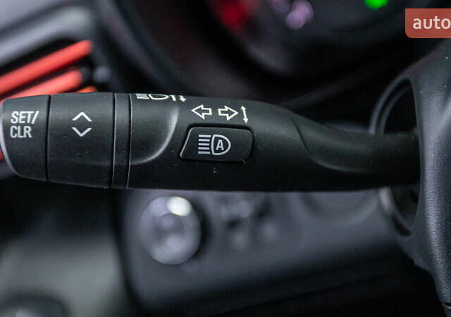 Белый Опель Combo Life, объемом двигателя 1.5 л и пробегом 112 тыс. км за 19020 $, фото 23 на Automoto.ua