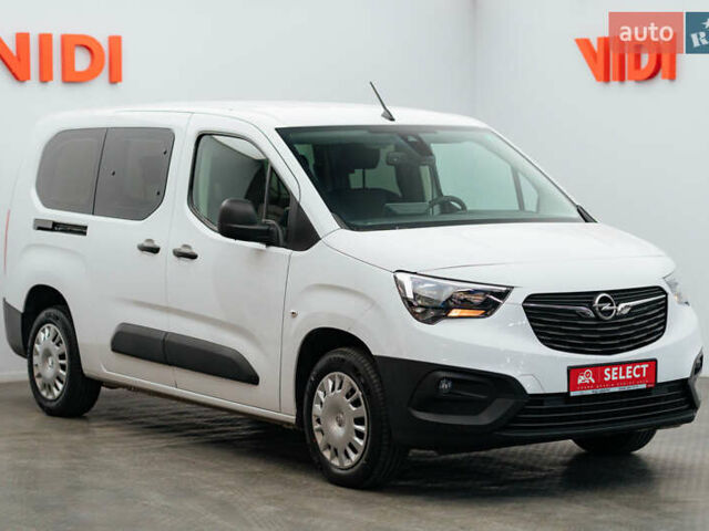 Білий Опель Combo Life, об'ємом двигуна 1.5 л та пробігом 23 тис. км за 20403 $, фото 1 на Automoto.ua