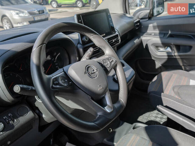 Коричневый Опель Combo Life, объемом двигателя 1.5 л и пробегом 54 тыс. км за 20359 $, фото 8 на Automoto.ua