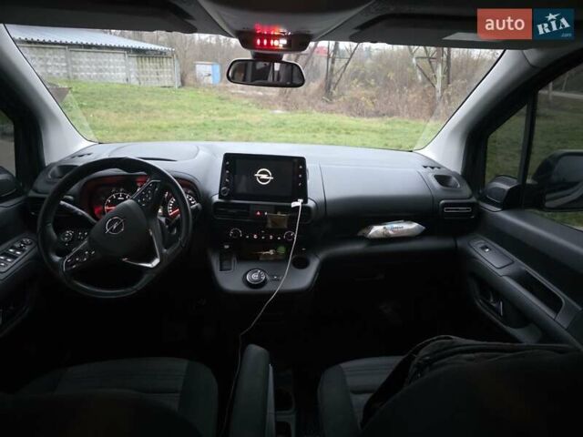 Коричневый Опель Combo Life, объемом двигателя 1.5 л и пробегом 54 тыс. км за 21500 $, фото 16 на Automoto.ua