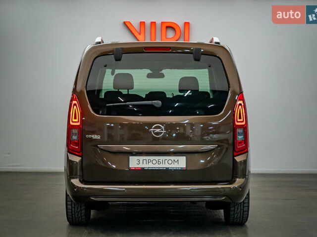 Опель Combo Life, объемом двигателя 1.5 л и пробегом 54 тыс. км за 20759 $, фото 5 на Automoto.ua