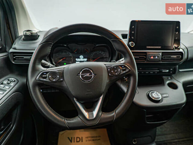 Опель Combo Life, объемом двигателя 1.5 л и пробегом 54 тыс. км за 20759 $, фото 11 на Automoto.ua
