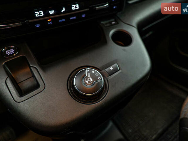 Опель Combo Life, объемом двигателя 1.5 л и пробегом 54 тыс. км за 20759 $, фото 18 на Automoto.ua