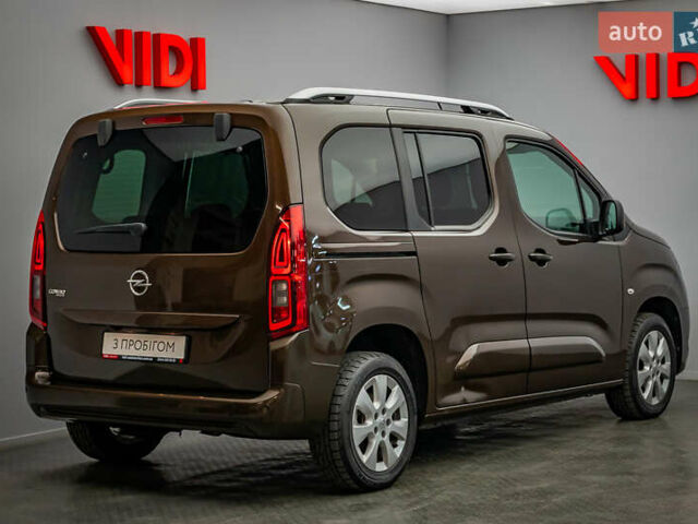 Опель Combo Life, объемом двигателя 1.5 л и пробегом 54 тыс. км за 20759 $, фото 1 на Automoto.ua