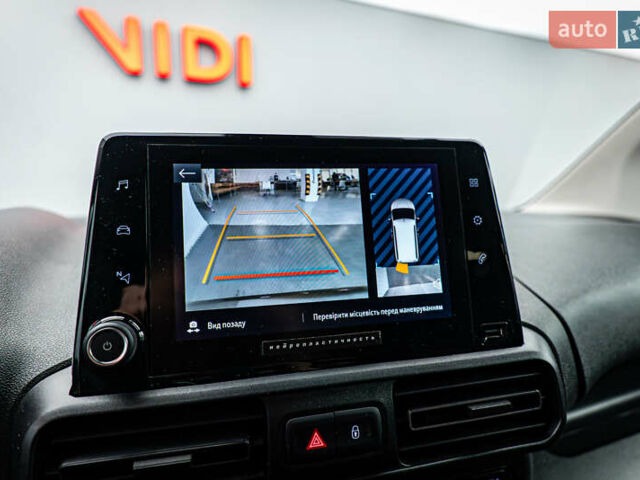 Опель Combo Life, объемом двигателя 1.5 л и пробегом 54 тыс. км за 20759 $, фото 16 на Automoto.ua