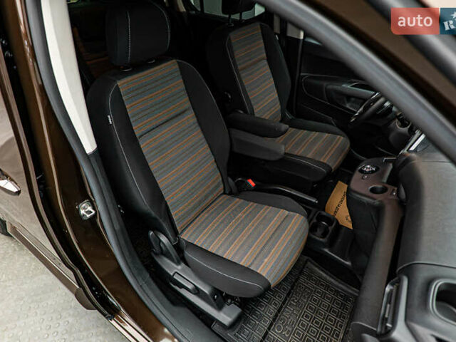 Опель Combo Life, объемом двигателя 1.5 л и пробегом 54 тыс. км за 20759 $, фото 19 на Automoto.ua