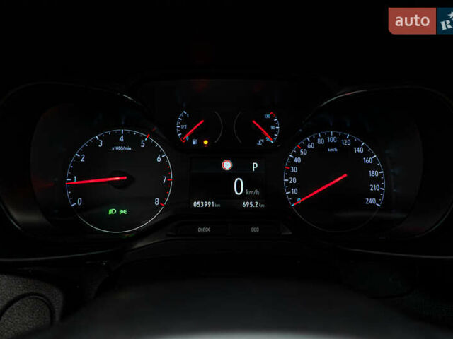 Опель Combo Life, объемом двигателя 1.5 л и пробегом 54 тыс. км за 20759 $, фото 12 на Automoto.ua