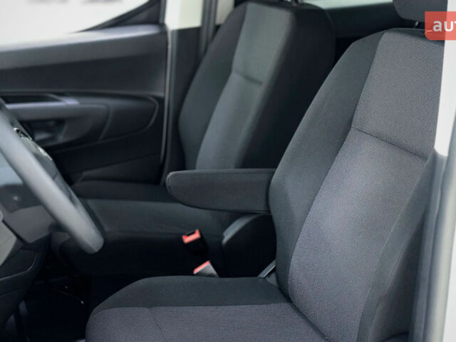 купить новое авто Опель Combo Life 2024 года от официального дилера Автомир Опель фото