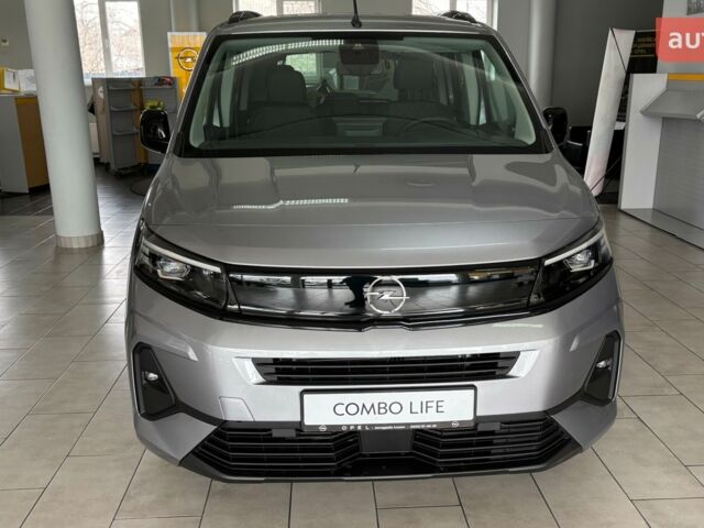Опель Combo Life, объемом двигателя 1.5 л и пробегом 0 тыс. км за 28523 $, фото 2 на Automoto.ua