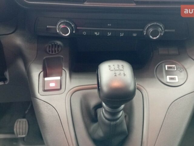 Опель Combo Life 2025 в Кропивницком (Кировограде) на Automoto.ua Опель Combo Life, объемом двигателя 1.5 л и пробегом 0 тыс. км за 23525 $, фото 12 на Automoto.ua