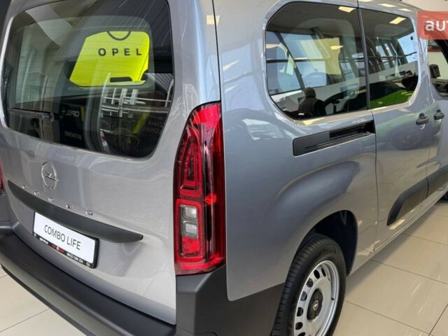 купить новое авто Опель Combo Life 2025 года от официального дилера Автомир Opel Опель фото