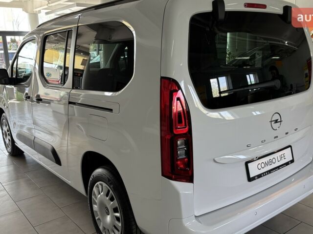 Опель Combo Life, объемом двигателя 1.5 л и пробегом 0 тыс. км за 28131 $, фото 4 на Automoto.ua