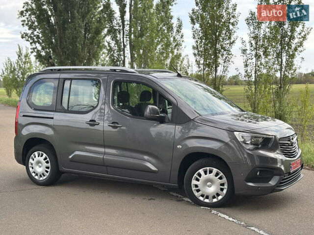 Сірий Опель Combo Life, об'ємом двигуна 1.5 л та пробігом 171 тис. км за 14700 $, фото 5 на Automoto.ua