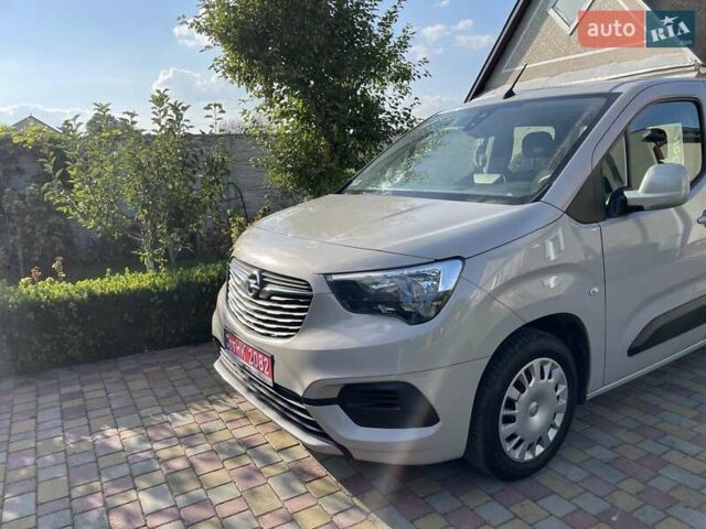 Серый Опель Combo Life, объемом двигателя 1.5 л и пробегом 184 тыс. км за 12700 $, фото 20 на Automoto.ua