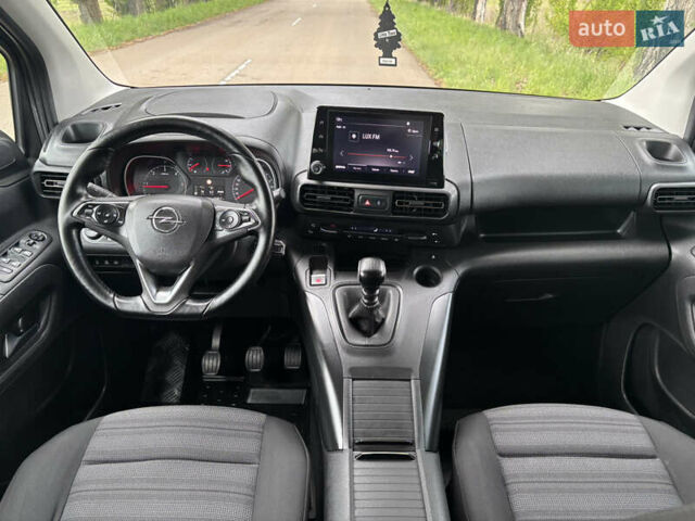 Сірий Опель Combo Life, об'ємом двигуна 1.5 л та пробігом 171 тис. км за 14700 $, фото 22 на Automoto.ua