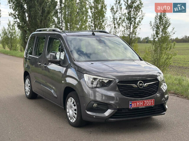 Сірий Опель Combo Life, об'ємом двигуна 1.5 л та пробігом 171 тис. км за 14700 $, фото 12 на Automoto.ua
