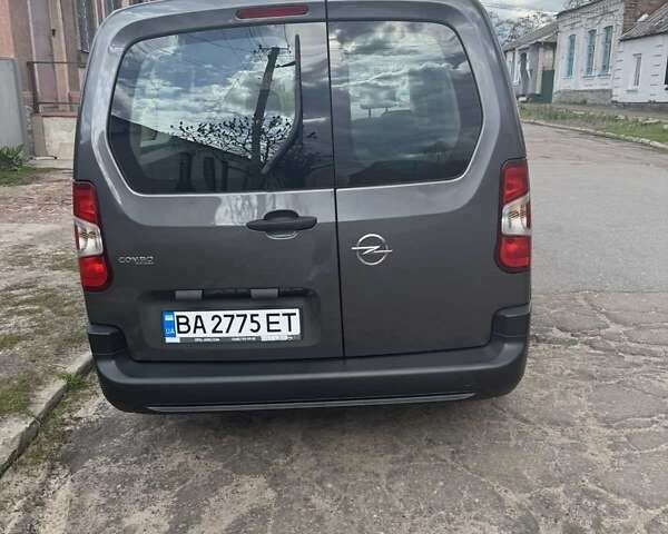 Сірий Опель Combo Life, об'ємом двигуна 1.56 л та пробігом 6 тис. км за 21000 $, фото 2 на Automoto.ua