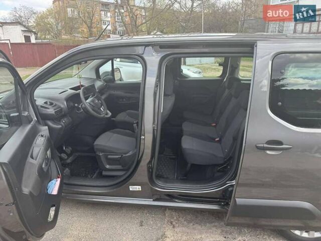 Сірий Опель Combo Life, об'ємом двигуна 1.56 л та пробігом 6 тис. км за 21000 $, фото 6 на Automoto.ua