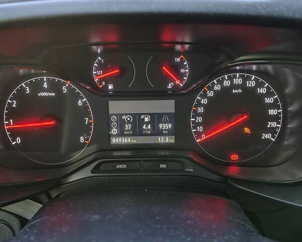 Сірий Опель Combo Life, об'ємом двигуна 1.5 л та пробігом 54 тис. км за 23200 $, фото 14 на Automoto.ua