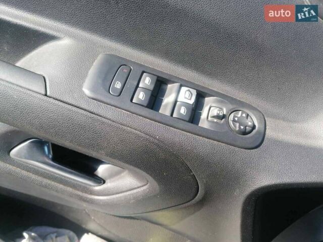 Серый Опель Combo Life, объемом двигателя 1.5 л и пробегом 32 тыс. км за 23332 $, фото 29 на Automoto.ua