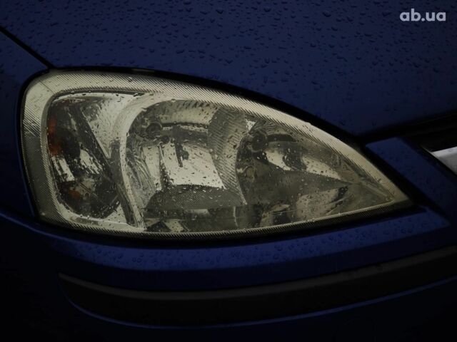 Синий Опель Combo Life, объемом двигателя 1.7 л и пробегом 353 тыс. км за 4690 $, фото 3 на Automoto.ua