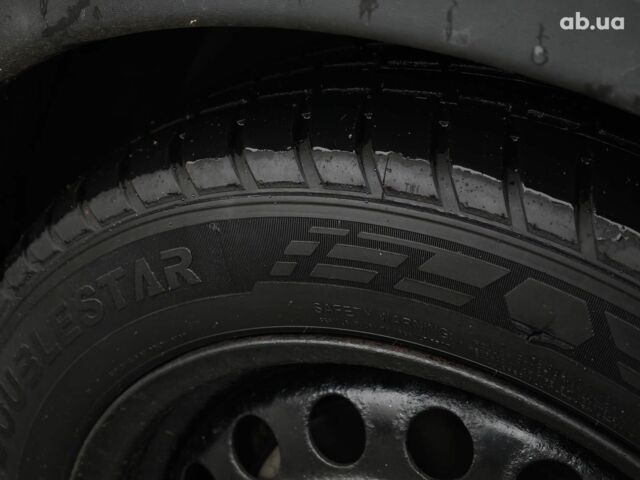 Синий Опель Combo Life, объемом двигателя 1.7 л и пробегом 353 тыс. км за 4690 $, фото 5 на Automoto.ua