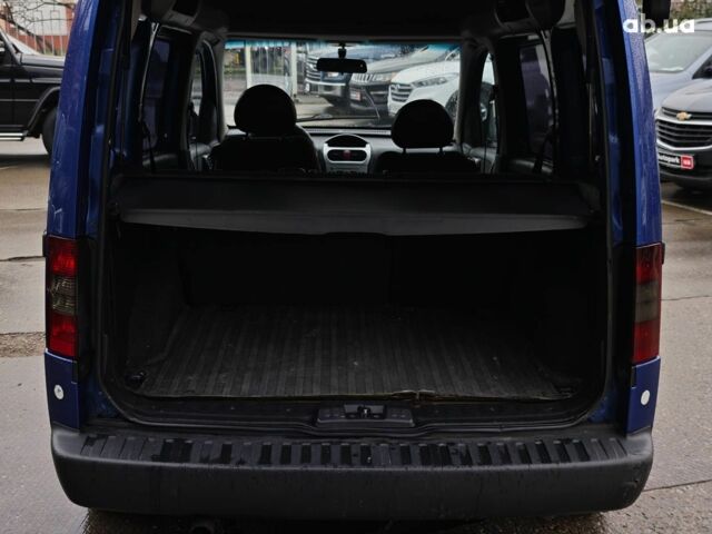Синий Опель Combo Life, объемом двигателя 1.7 л и пробегом 353 тыс. км за 4690 $, фото 11 на Automoto.ua